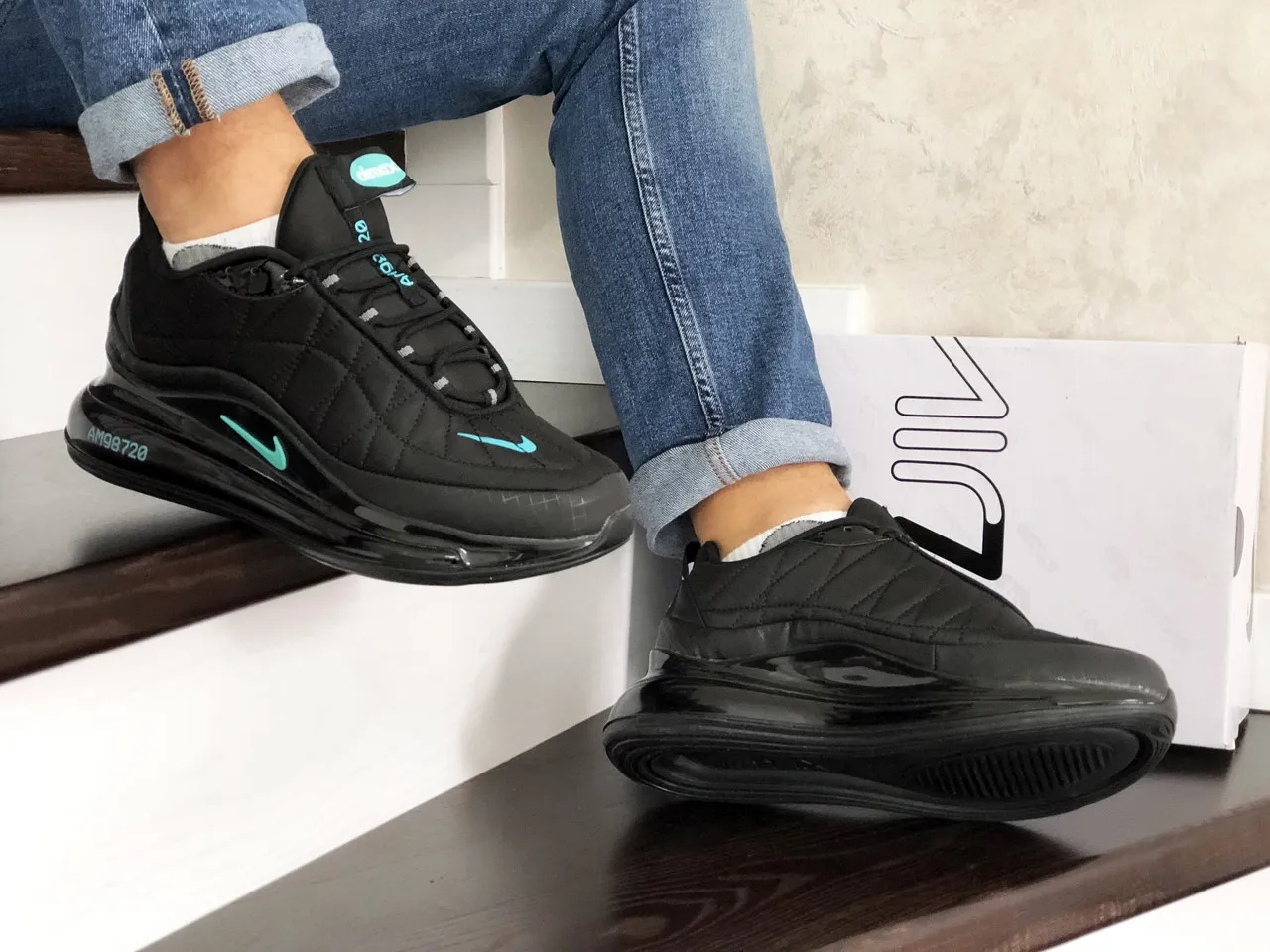 Самые лучшие сайты по продаже качественных кроссовок