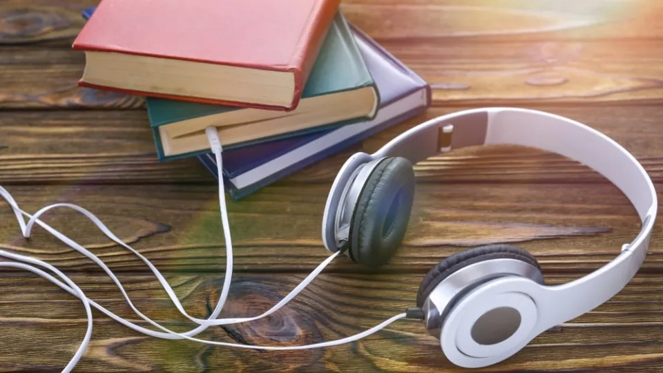 Топ-5 лучших сайтов для бесплатного скачивания аудиокниг